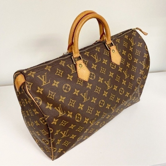 Louis Vuitton Monogram Speedy 40 Bag - Picture 2 of 13